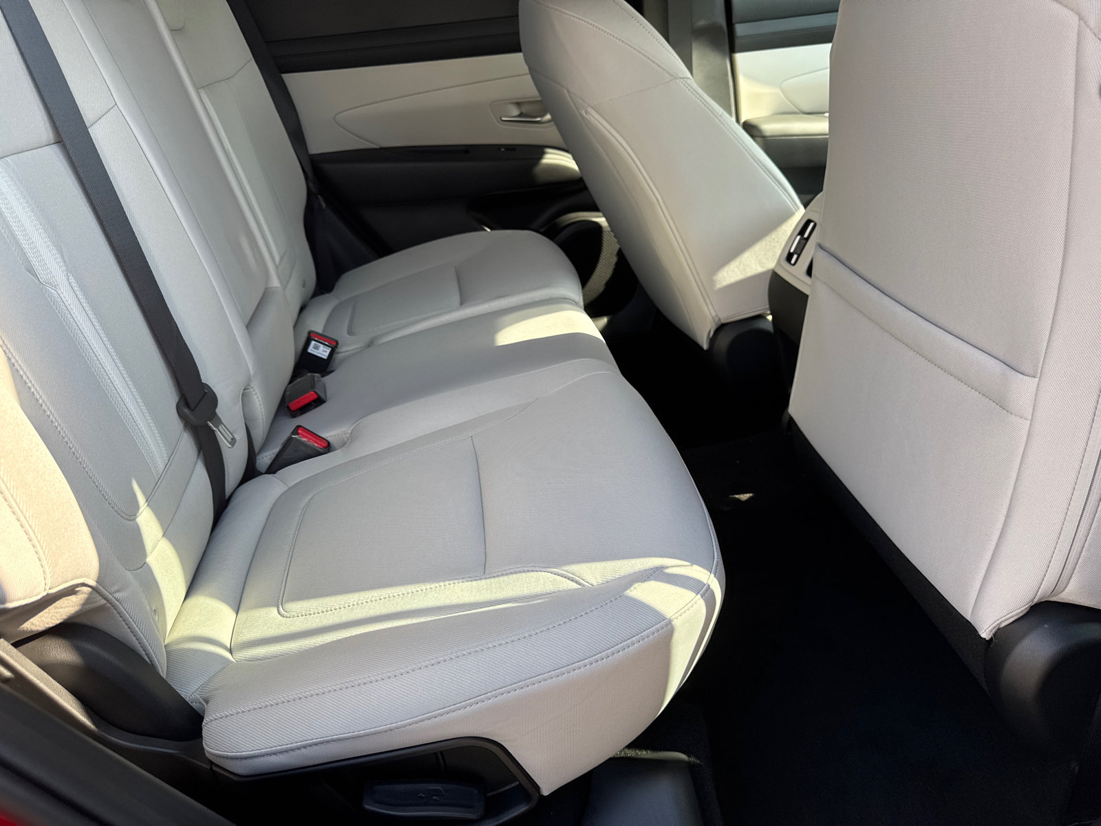 New 2026 Hyundai Tucson SEL FWD image 16