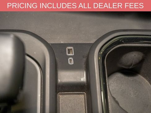 Used 2024 GMC Sierra 1500 AT4 w/ Technology Package AWD/4WD image 21