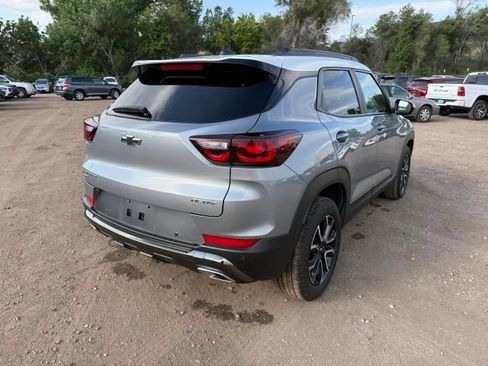 Used 2024 Chevrolet TrailBlazer ACTIV w/ Convenience Package AWD/4WD image 6