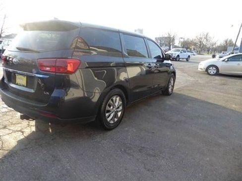Used 2020 Kia Sedona LX image 6