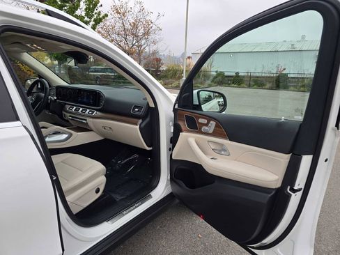 Used 2025 Mercedes-Benz GLE 350 4MATIC image 12