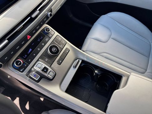 Used 2025 Hyundai Palisade SEL FWD image 45