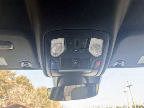 Used 2022 RAM 1500 Big Horn image 25