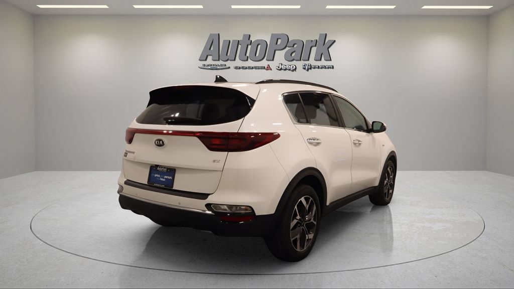 Used 2022 Kia Sportage EX w/ EX Technology Package AWD/4WD image 7