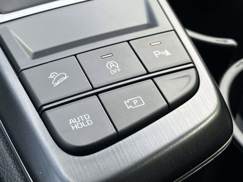 New 2026 Kia Sportage LX FWD image 28