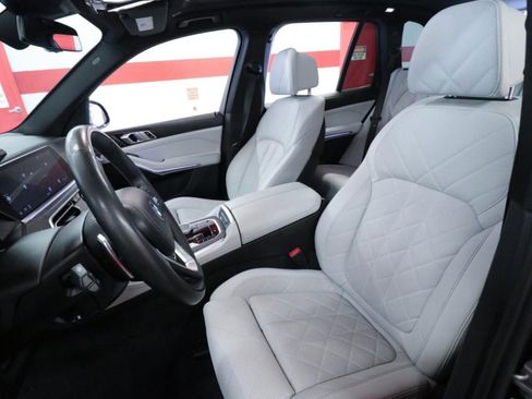 Used 2023 BMW X5 xDrive40i image 12