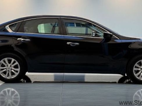 Used 2015 Nissan Altima 2.5 S w/ Sport Value Package image 7