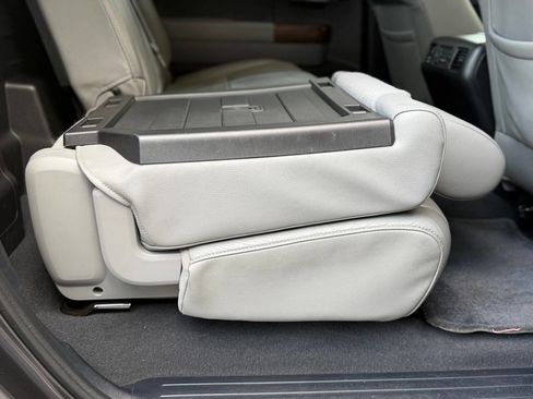 Used 2012 Toyota Tundra Limited w/ Platinum Pkg image 69