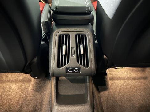 Used 2025 BMW X1 M35i w/ Premium Package image 36