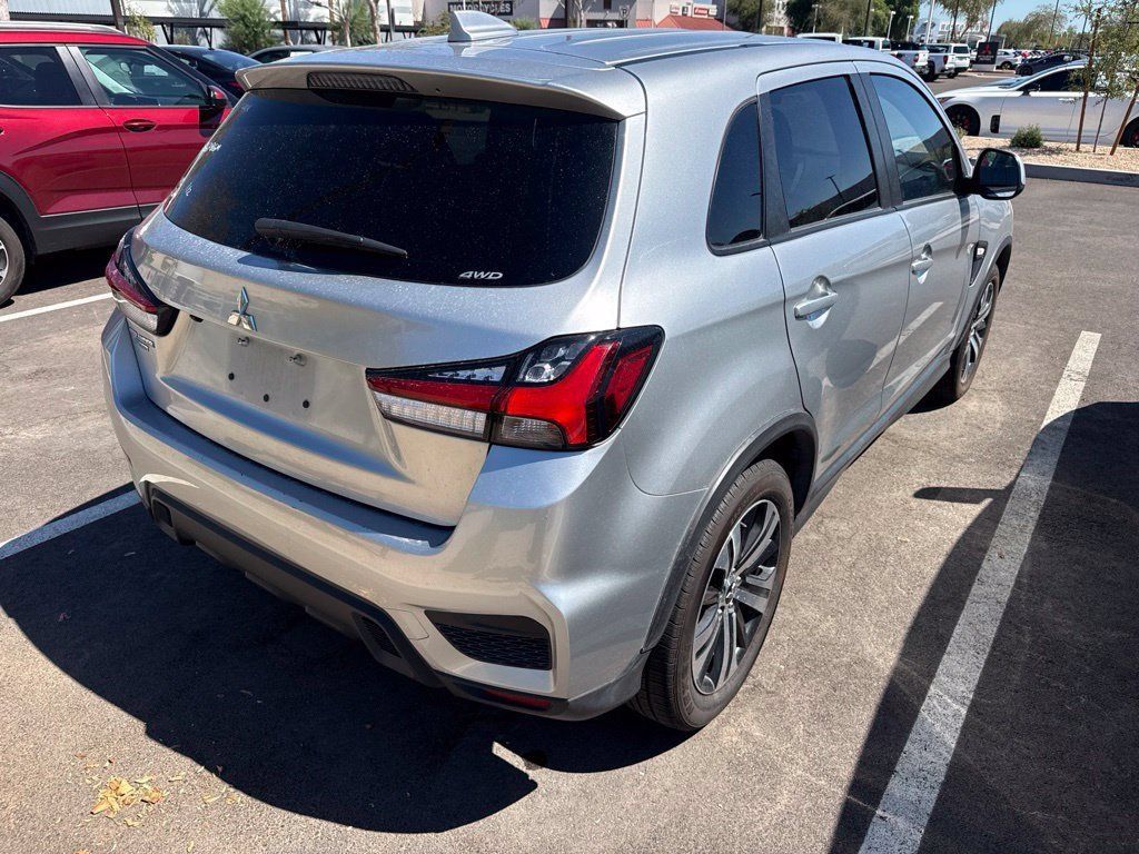 Used 2025 Mitsubishi Outlander Sport ES AWD/4WD image 4