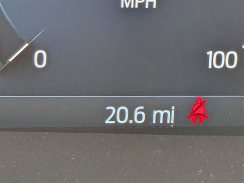 New 2025 Ford F250 Lariat w/ Black Appearance Package image 32