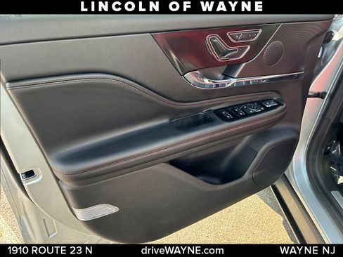 Certified 2023 Lincoln Corsair Reserve w/ Equipment Group 201A AWD/4WD image 13