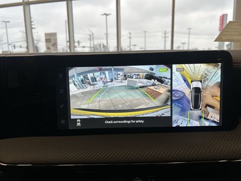 New 2026 Nissan Kicks SR w/ Cold Weather Package image 14