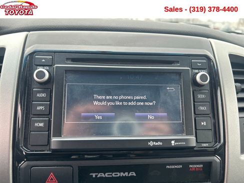 Used 2015 Toyota Tacoma 4x4 Double Cab w/ TRD Sport Package image 17