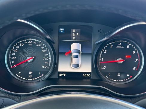 Used 2019 Mercedes-Benz GLC 300 4MATIC Coupe image 29