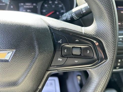 Used 2023 Chevrolet TrailBlazer LT FWD image 17
