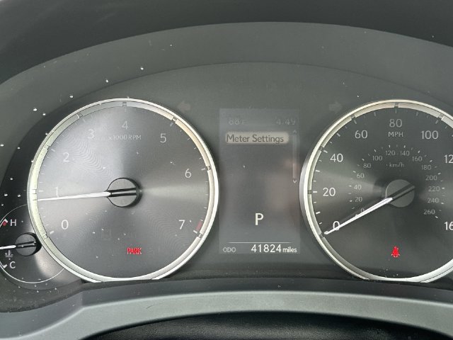 Used 2023 Lexus IS 350 F Sport w/ Accessory Package 2 RWD image 15