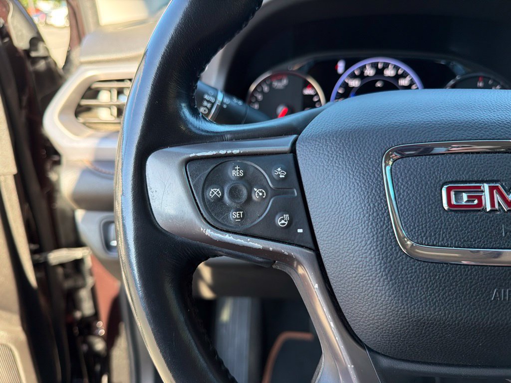 Used 2021 GMC Acadia AT4 w/ Technology Package AWD/4WD image 15