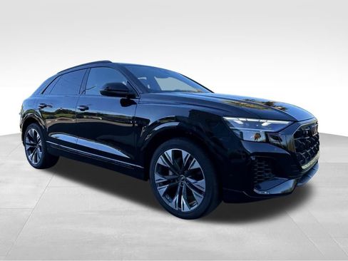 New 2025 Audi Q8 Premium image 2