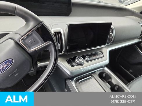 Used 2025 Ford Expedition Platinum AWD/4WD image 25