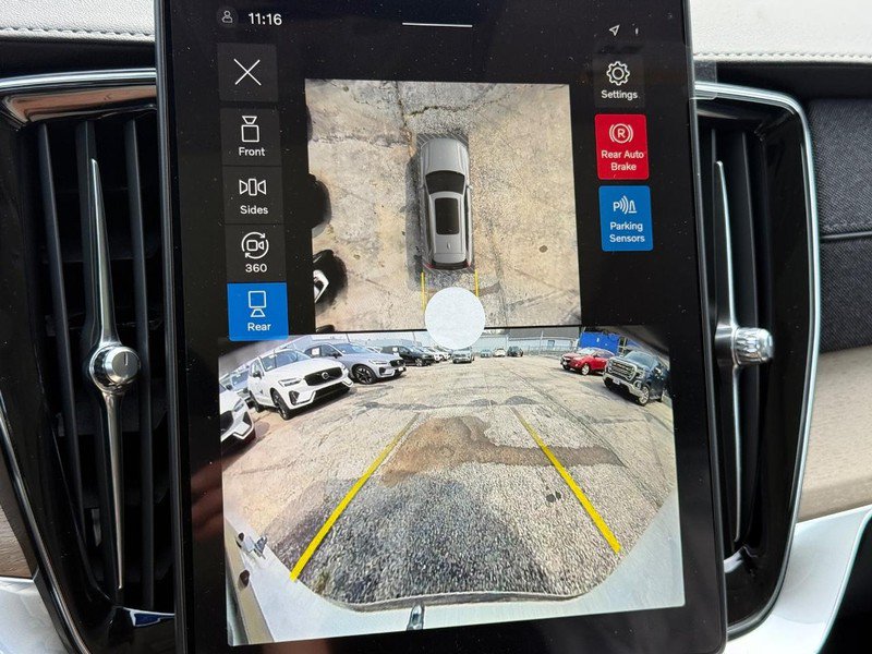 New 2027 Volvo XC90 B6 Plus AWD/4WD image 17