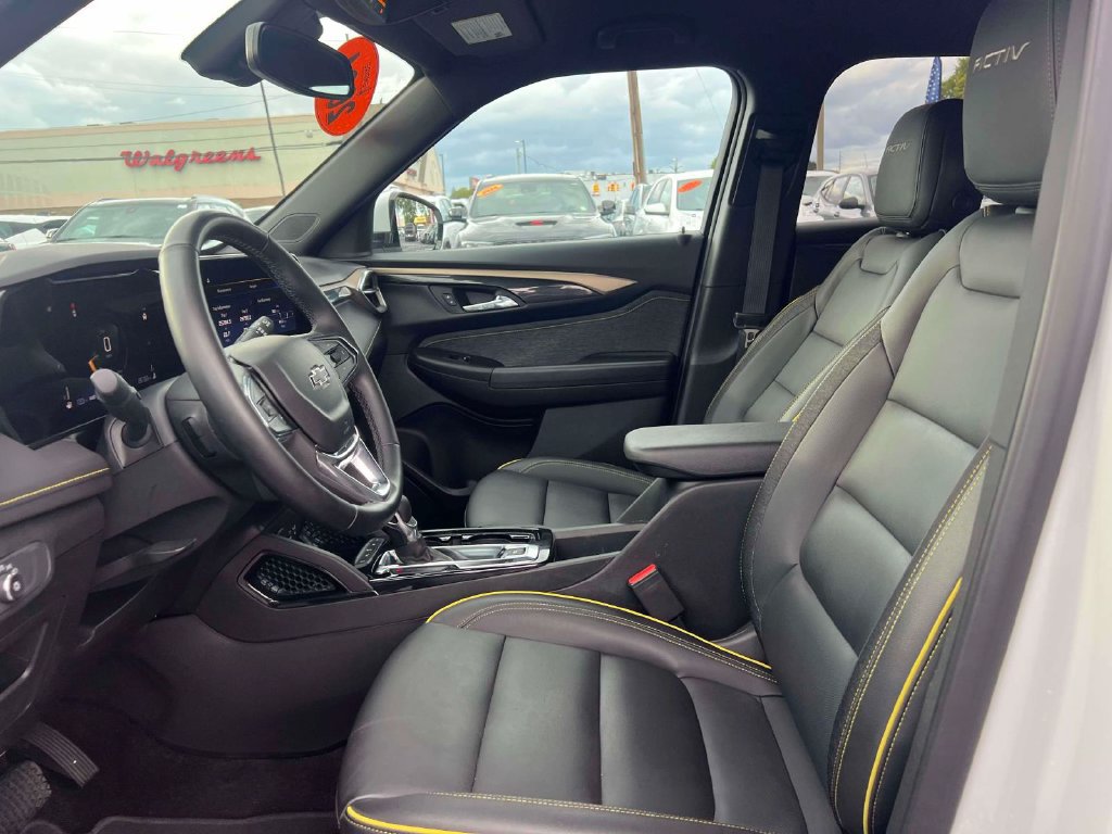 Used 2024 Chevrolet TrailBlazer ACTIV w/ Convenience Package AWD/4WD image 15