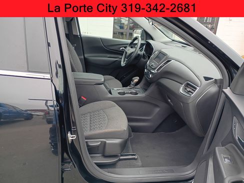 Used 2024 Chevrolet Equinox LT AWD/4WD image 10