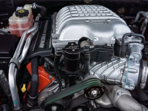 Used 2018 Jeep Grand Cherokee Trackhawk AWD/4WD image 30