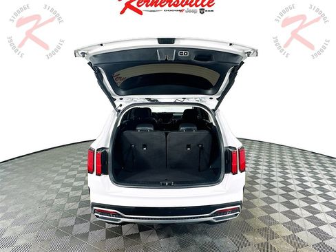 Used 2022 Kia Sorento SX image 28