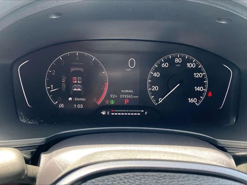 Used 2025 Honda Civic Sport image 25