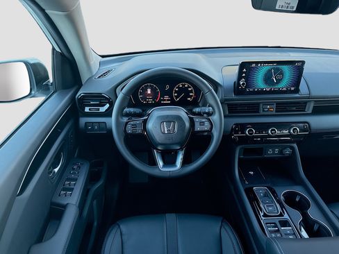 New 2025 Honda Pilot EX-L image 17