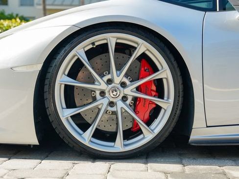 Used 2015 Lamborghini Huracan LP 610-4 AWD/4WD image 14