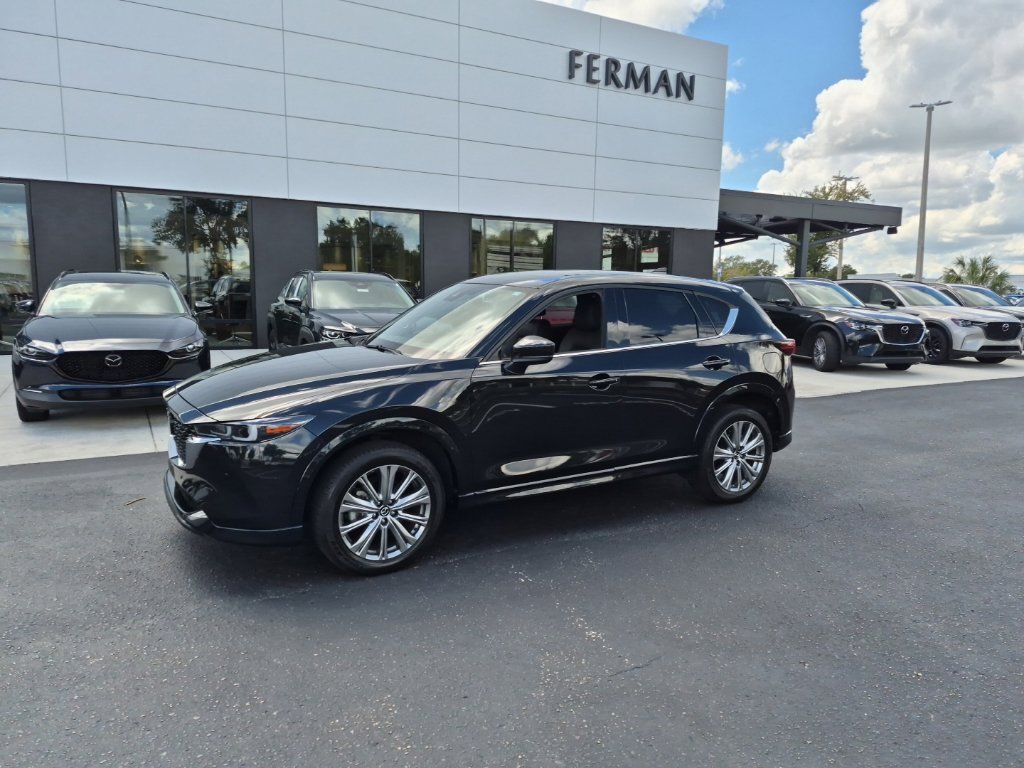 Used 2023 MAZDA CX-5 Signature AWD/4WD image 3