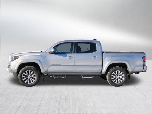 Used 2021 Toyota Tacoma Limited image 4