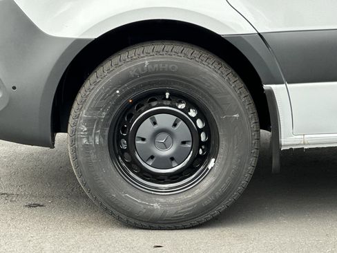 New 2026 Mercedes-Benz Sprinter 2500 image 25