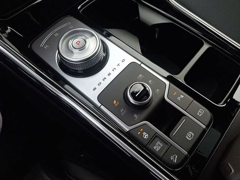 New 2026 Kia Sorento SX Prestige AWD/4WD image 11