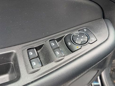 Used 2024 Ford Edge SEL image 28