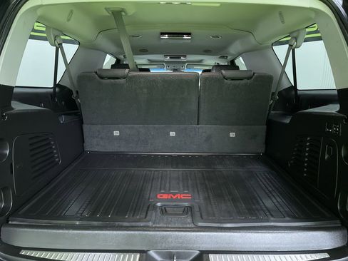 Used 2019 GMC Yukon XL Denali w/ Denali Ultimate Package image 31