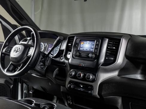 Used 2022 RAM 3500 Tradesman AWD/4WD image 22