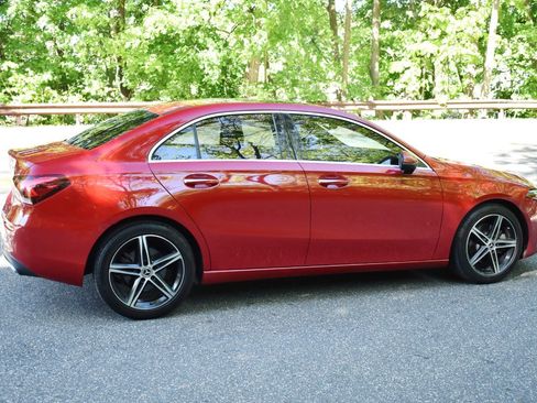 Used 2019 Mercedes-Benz A 220 4MATIC image 7