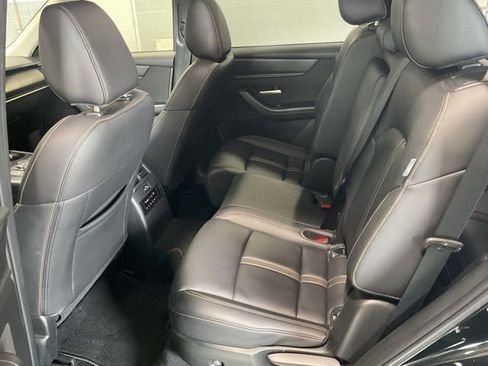 Used 2024 MAZDA CX-90 3.3 Turbo w/ Select Package image 18