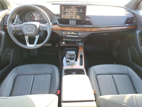 Used 2023 Audi Q5 2.0T Premium image 9