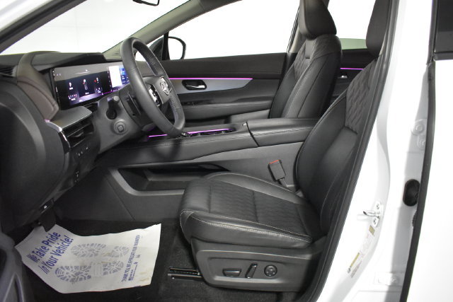 Certified 2026 Nissan Murano Platinum AWD/4WD image 11
