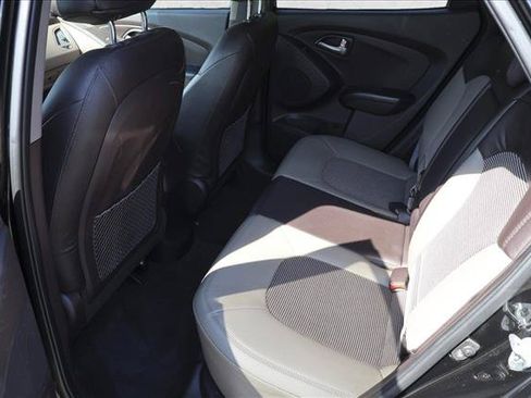 Used 2013 Hyundai Tucson GLS FWD image 21