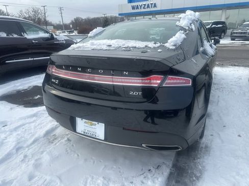 Used 2018 Lincoln MKZ Reserve w/ Climate Package image 32