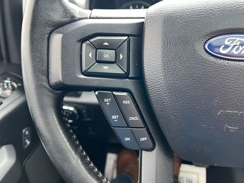Used 2019 Ford F150 XLT w/ Equipment Group 302A Luxury AWD/4WD image 33