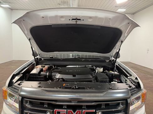 Used 2021 GMC Canyon AT4 image 19