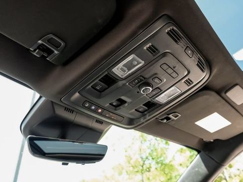 Used 2021 Cadillac Escalade Sport w/ LPO, ONYX Package RWD image 29