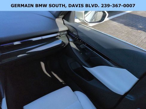 Certified 2024 BMW 530i w/ Premium Package image 18
