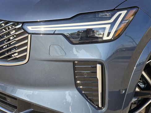 New 2026 Volvo XC90 B6 Ultra image 10